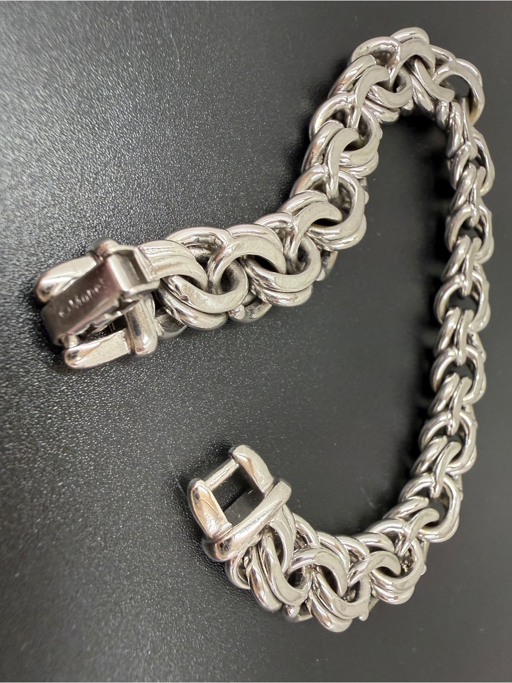 Vintage Monet Silver Tone Chunky Double Link Bracelet 7" - Picture 4 of 5